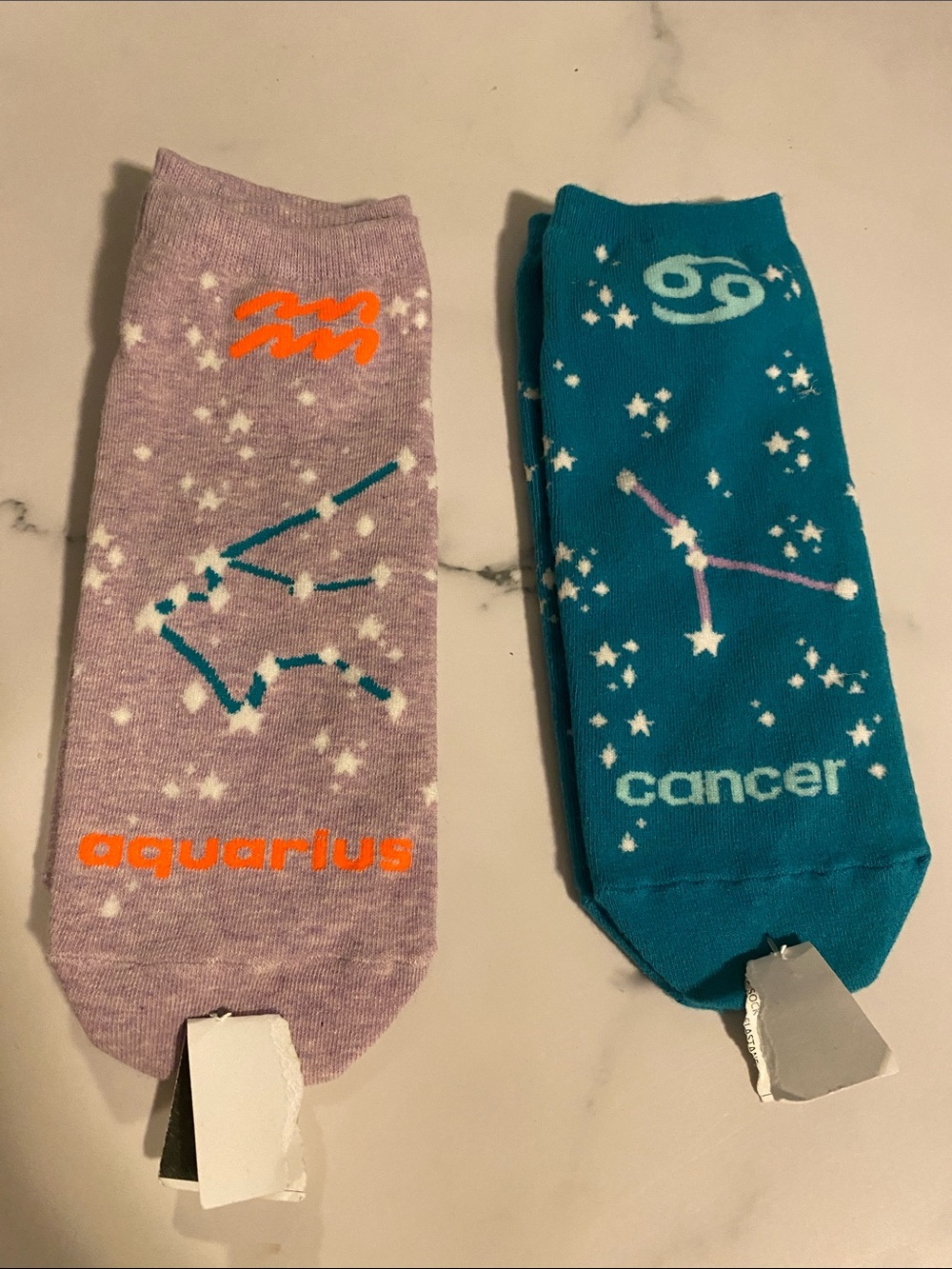 FREE GIFT WITH $25 PURCHASE - Aquarius OR Cancer Zodiac Socks - see details